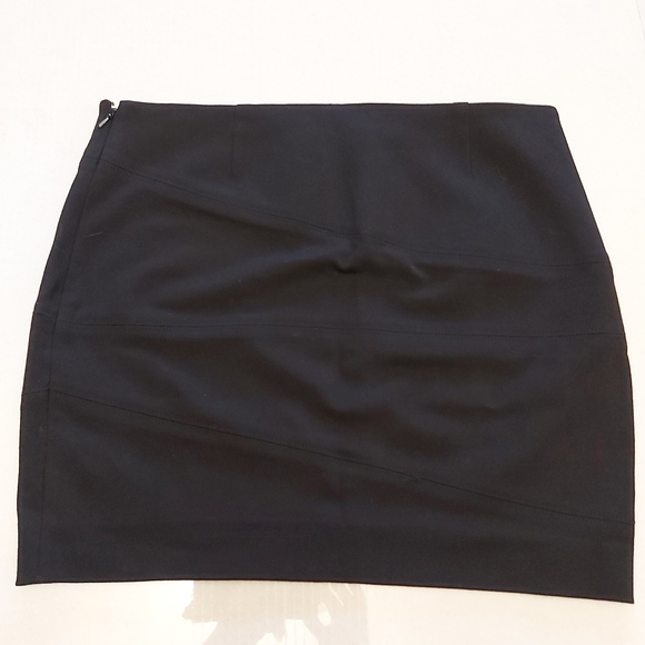 Mini skirt by Guess Marciano Size M - Picture 5 of 5